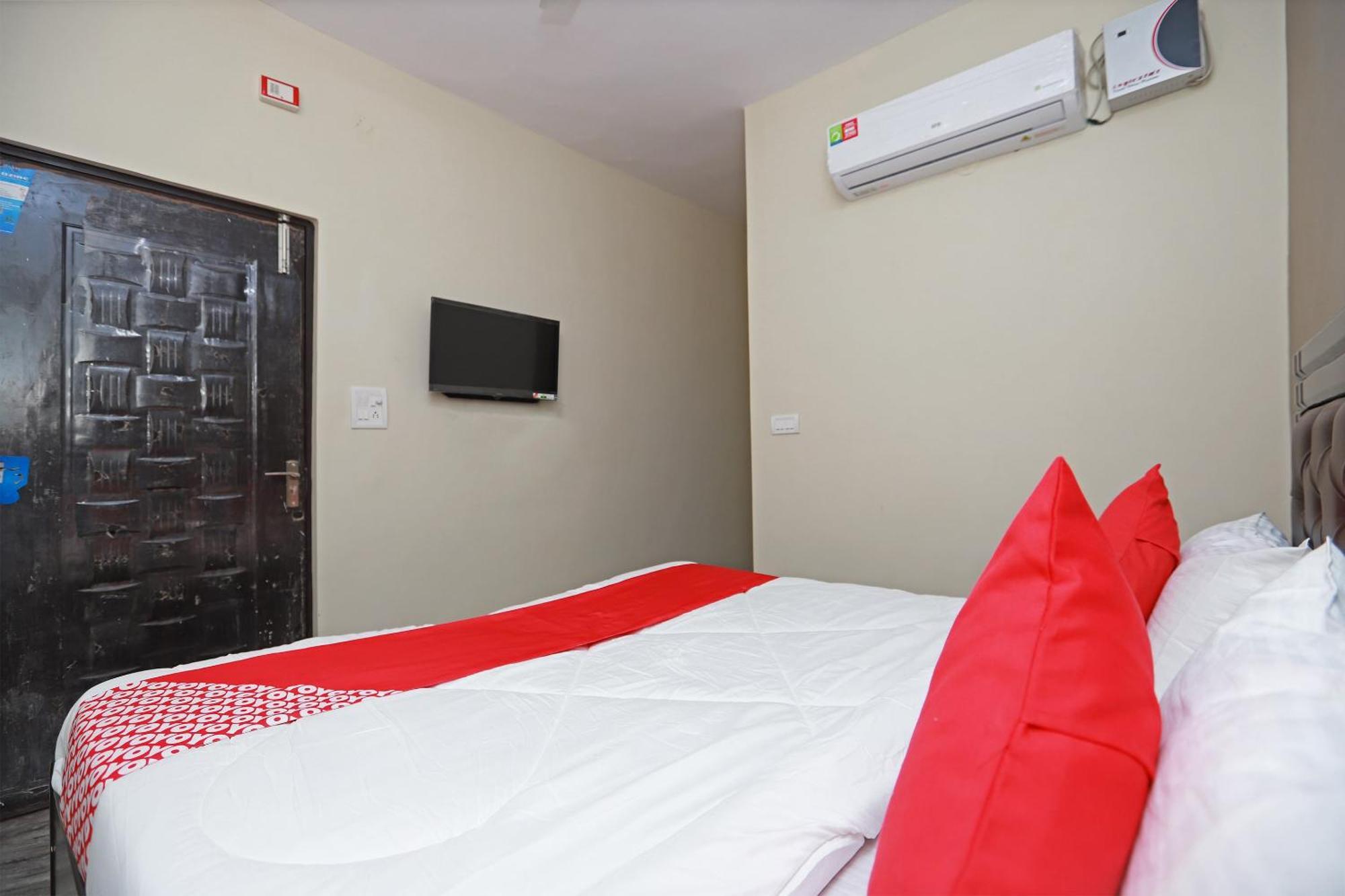 Hotel O Silverline Residency ฟารีดาบัด ภายนอก รูปภาพ