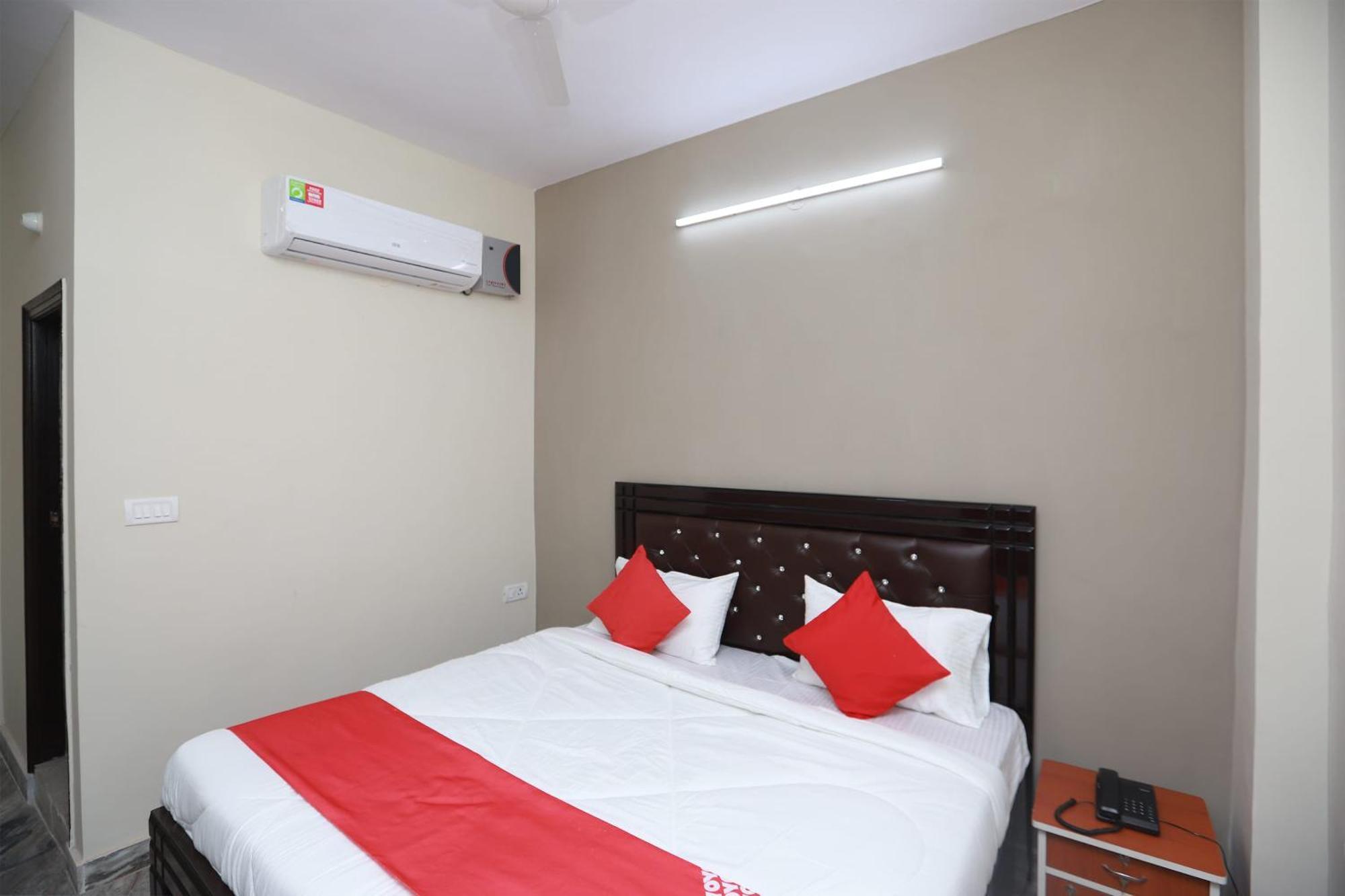 Hotel O Silverline Residency ฟารีดาบัด ภายนอก รูปภาพ
